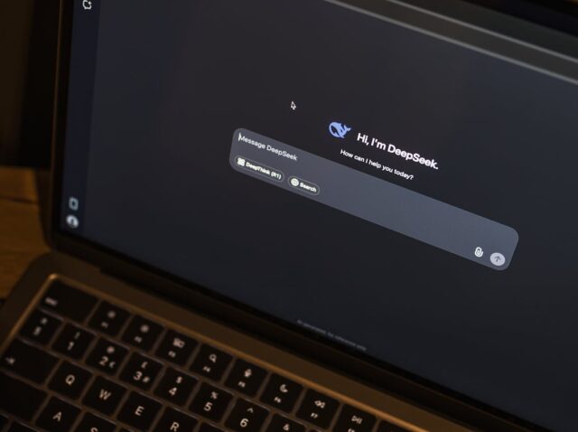 DeepSeek